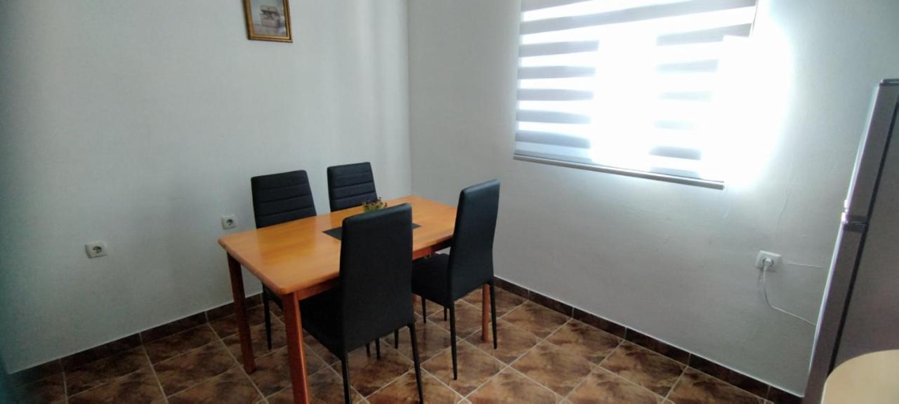 Apartments Andela Starigrad Paklenica Esterno foto