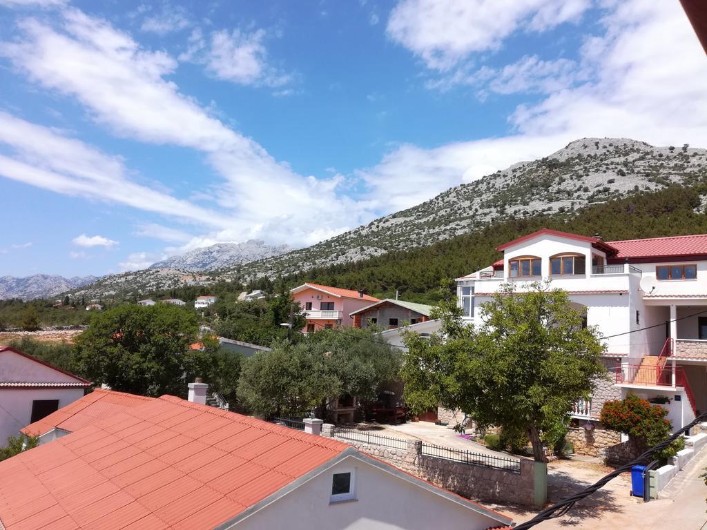 Apartments Andela Starigrad Paklenica Esterno foto